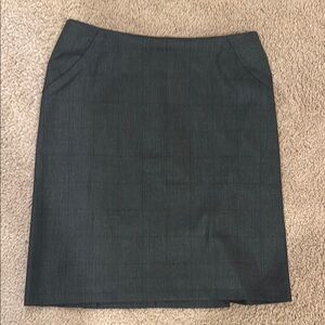 Banana Republic Gray Pencil Skirt Knee-Length Workwear